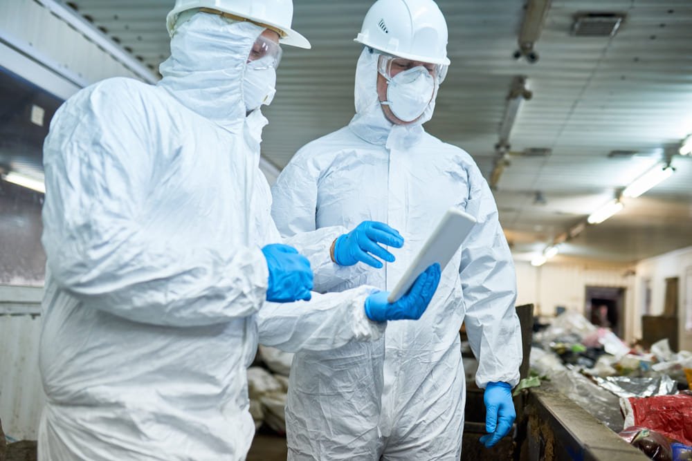 disposable hazmat suit