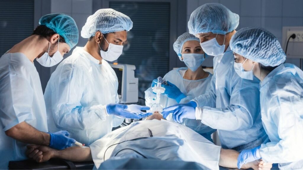 The Rise of the Disposable Surgical Suit: A Game-Changer in Modern Healthcare 3 Disposable Surgical Suit